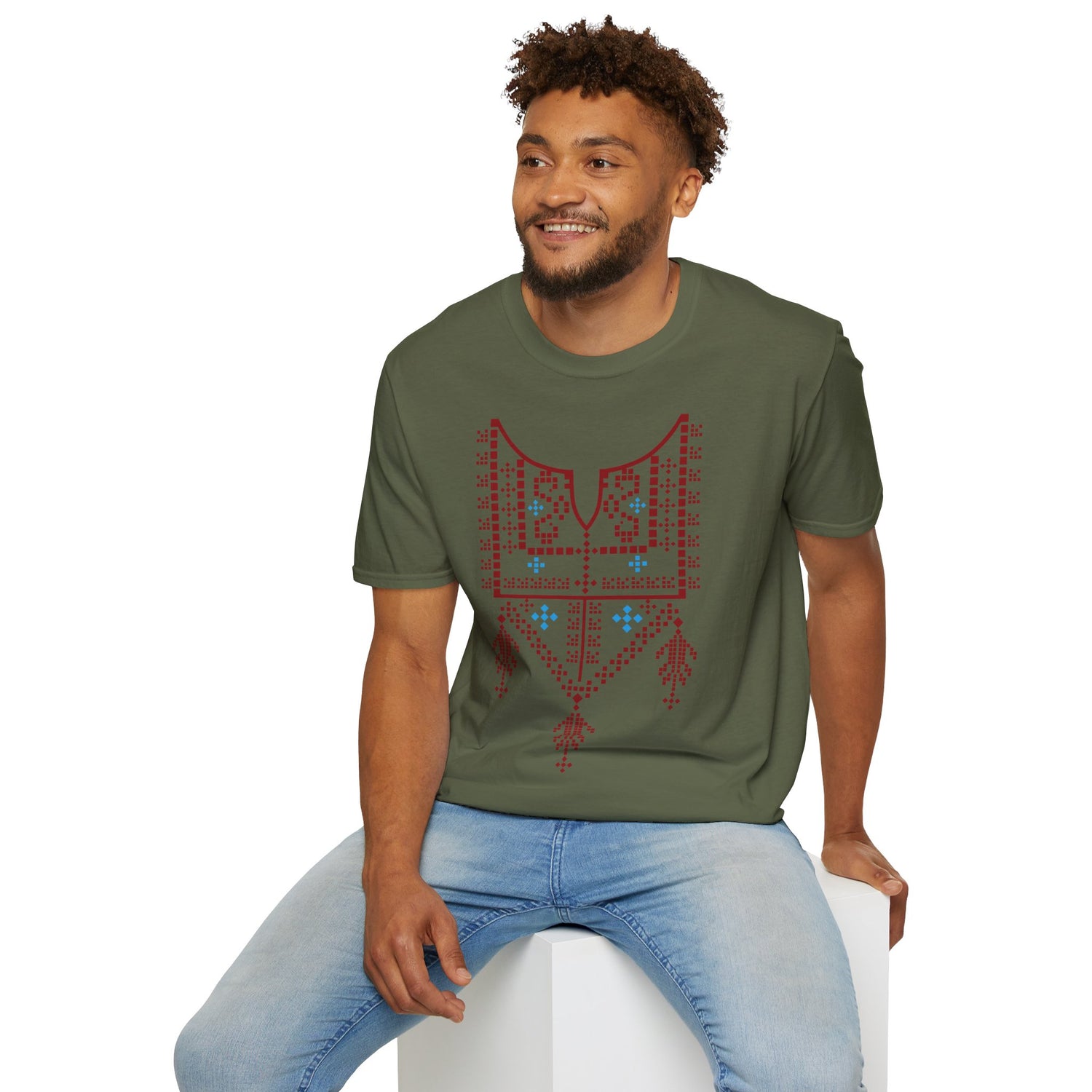 Red Palestinian Tatreez Unisex Softstyle T-Shirt